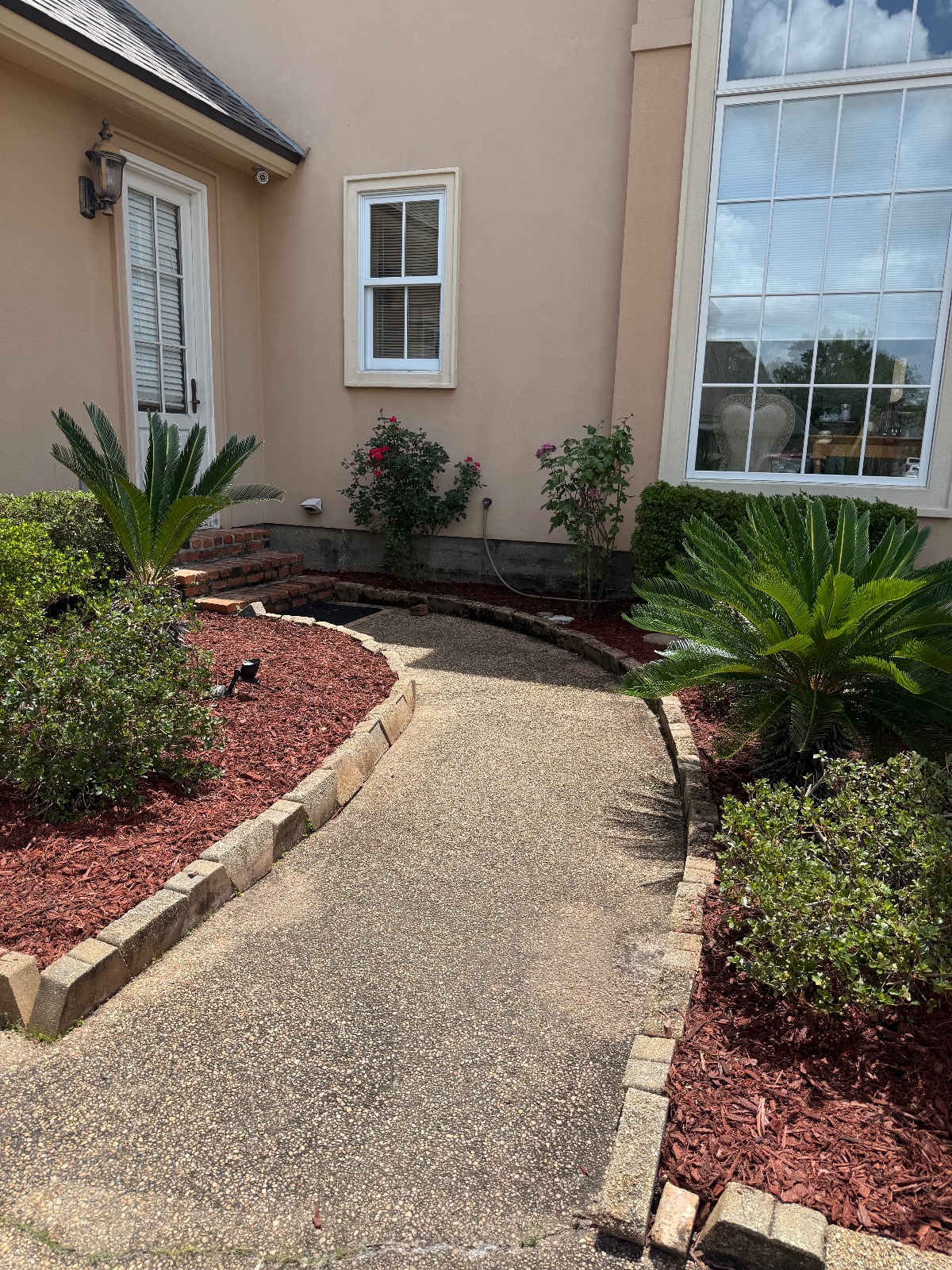 Mulching & Seasonal Cleanup transformation After